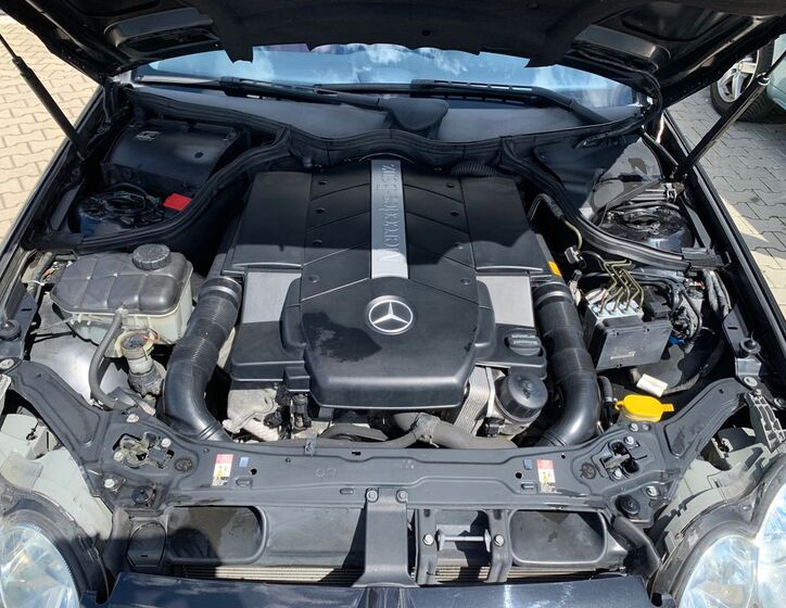 Mercedes-Benz CLK 28