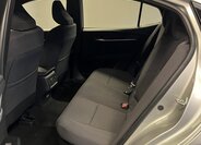 Toyota Camry Sedan / Limuzína 2,5 l 137 kw