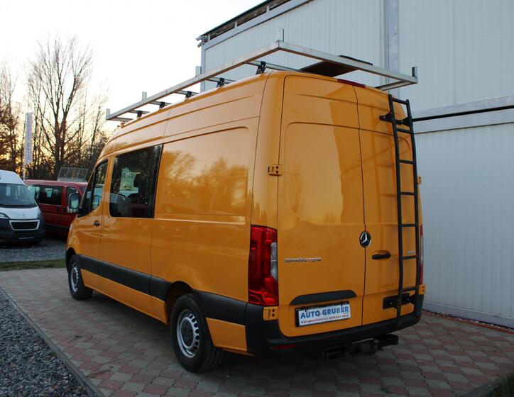 Mercedes-Benz Sprinter 5