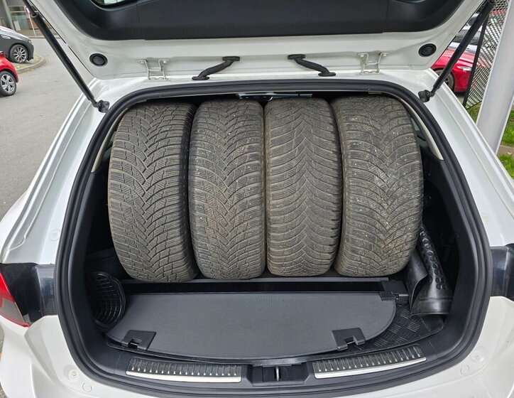 Mazda 6 Kombi 2,0 l 121 kw