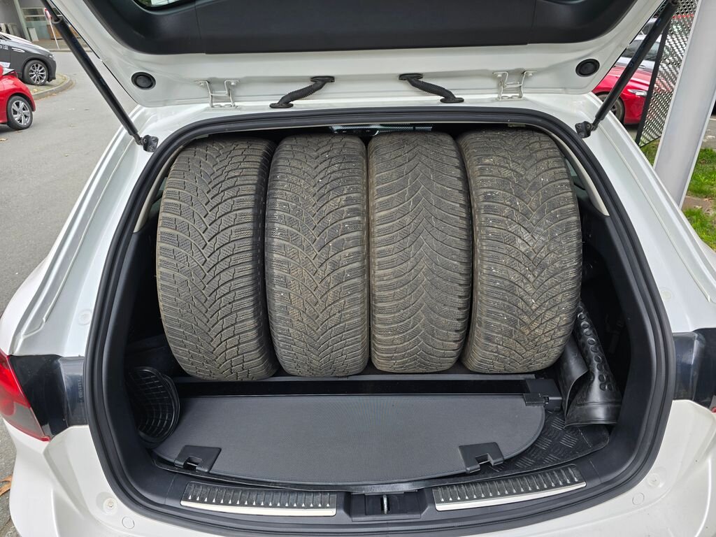 Mazda 6 Kombi 2,0 l 121 kw