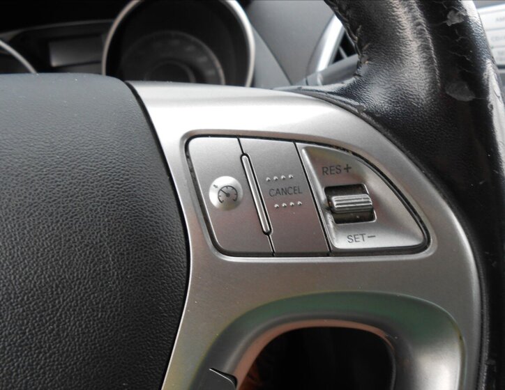 Hyundai ix35 Kombi 2,0 l 100 kw