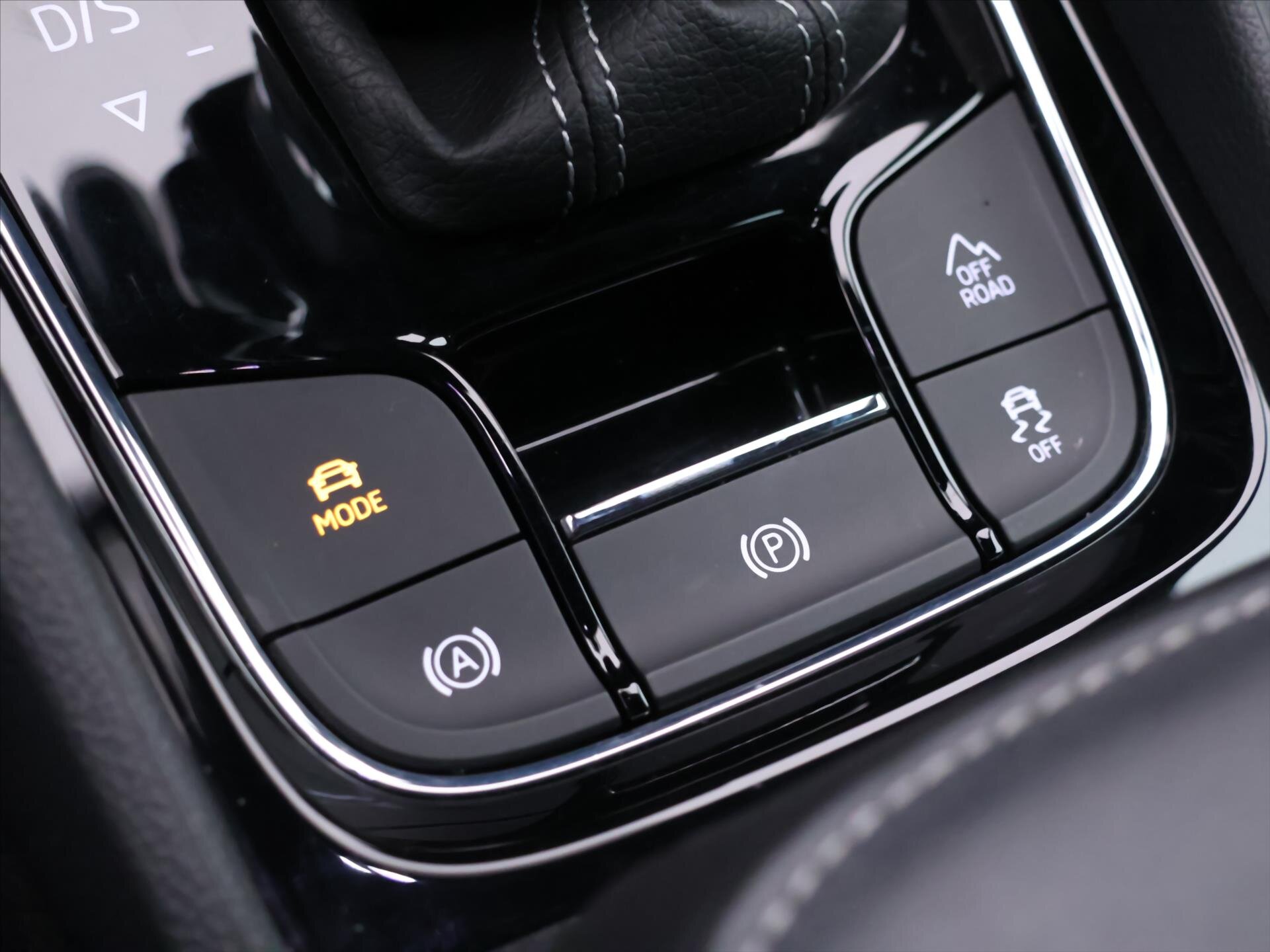 Škoda Karoq SUV 2,0 l 110 kw