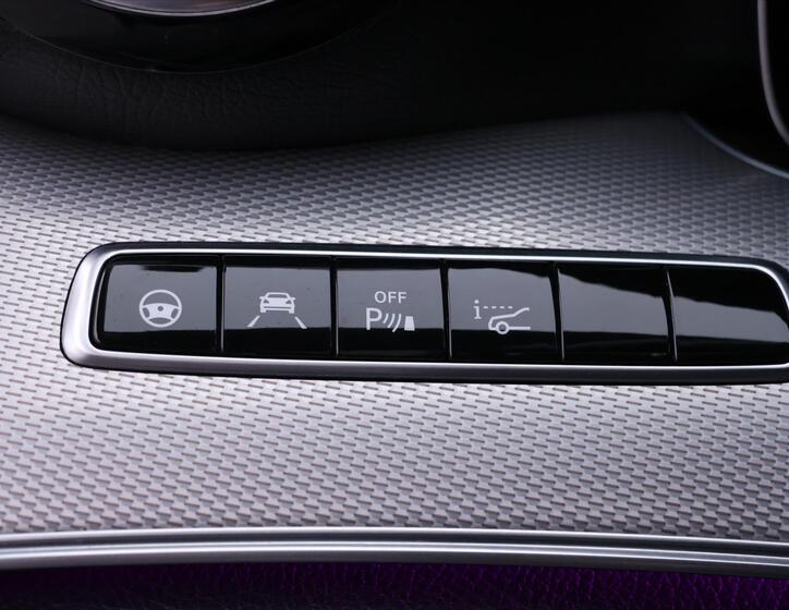 Mercedes-Benz Třídy E 20