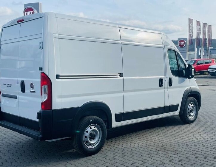 Fiat Ducato VAN-Minibus 2,2 l 103 kw