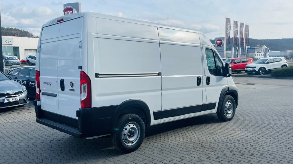 Fiat Ducato VAN-Minibus 2,2 l 103 kw