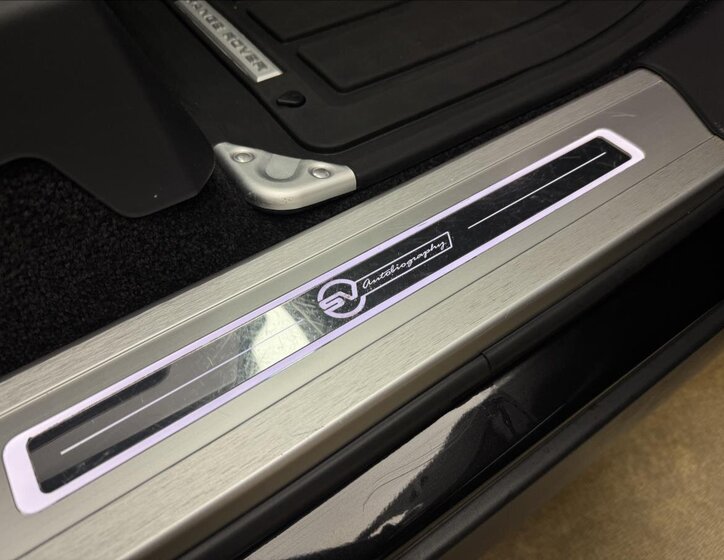 Land Rover Range Rover SUV 5,0 l 405 kw