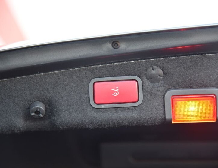 Mercedes-Benz Třídy C Sedan / Limuzína 2,1 l 125 kw