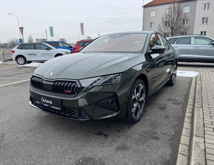 Škoda Octavia Liftback 2,0 l 195 kw