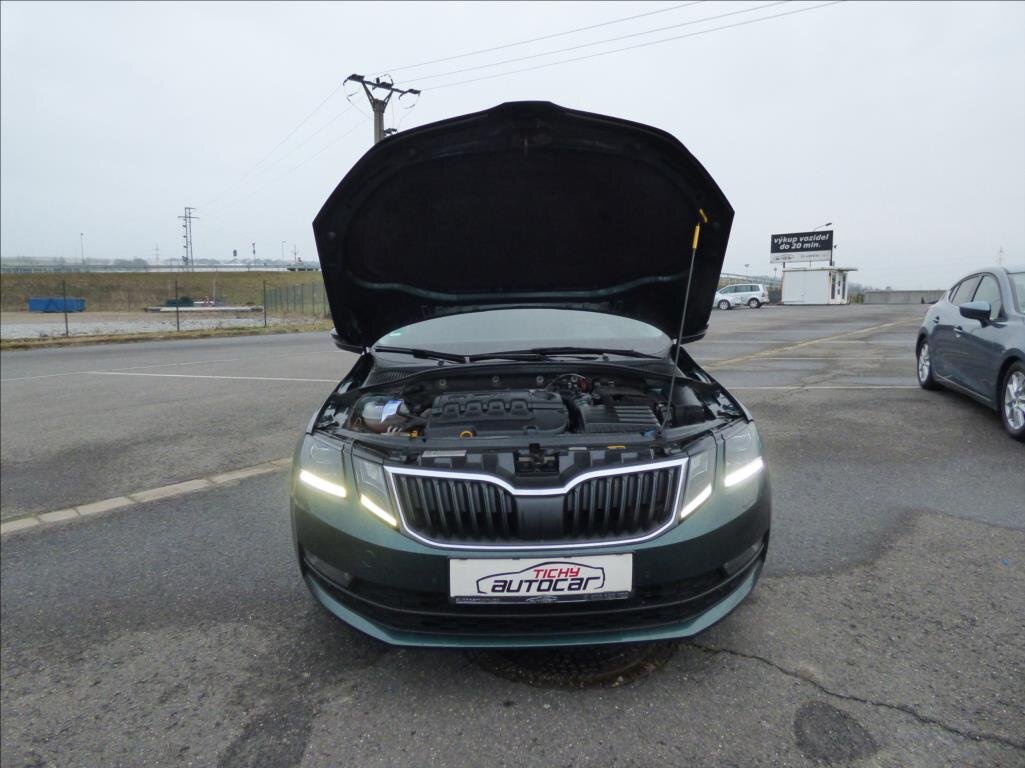 Škoda Octavia Kombi 2,0 l 110 kw