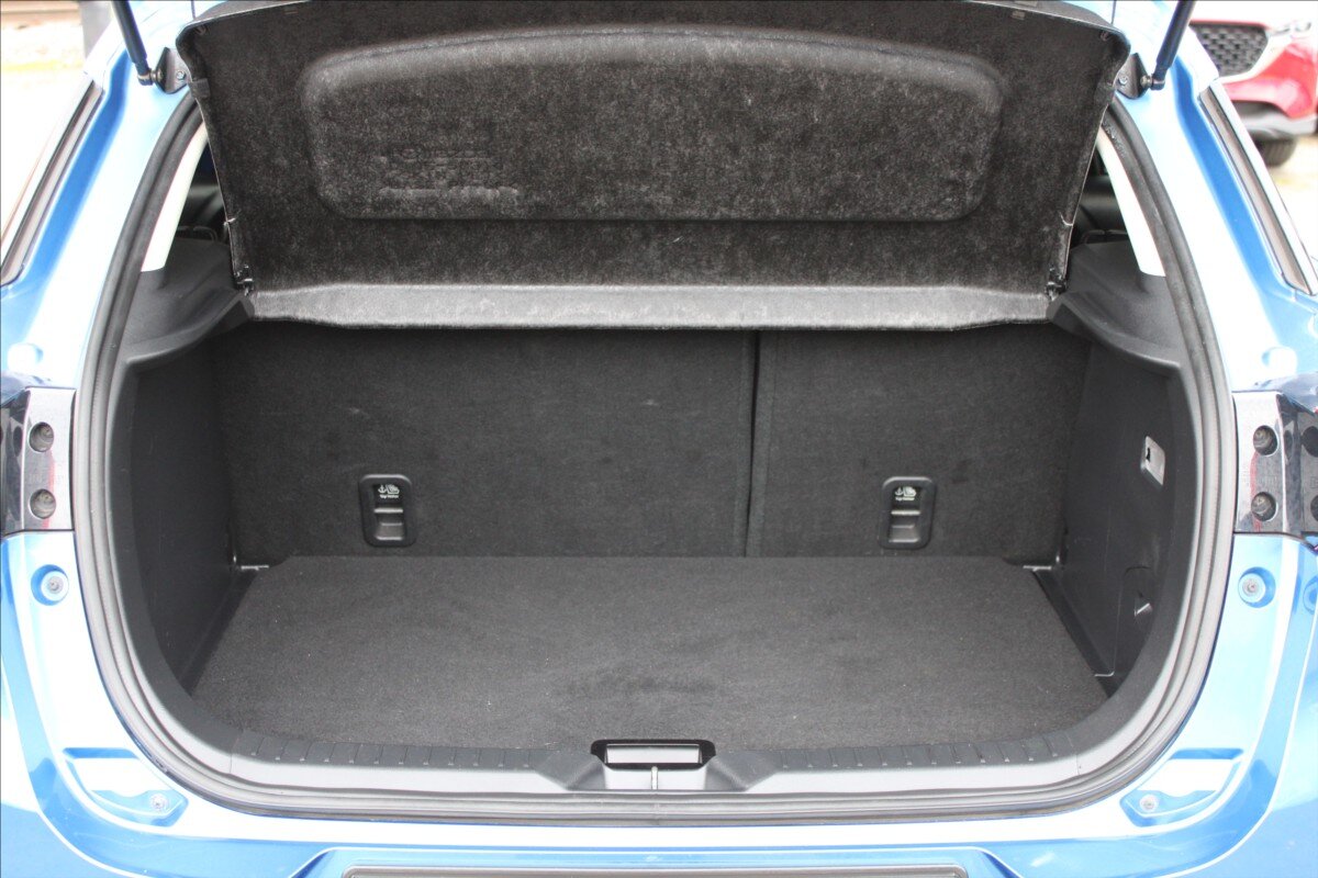 Mazda CX-3 SUV 2,0 l 88 kw