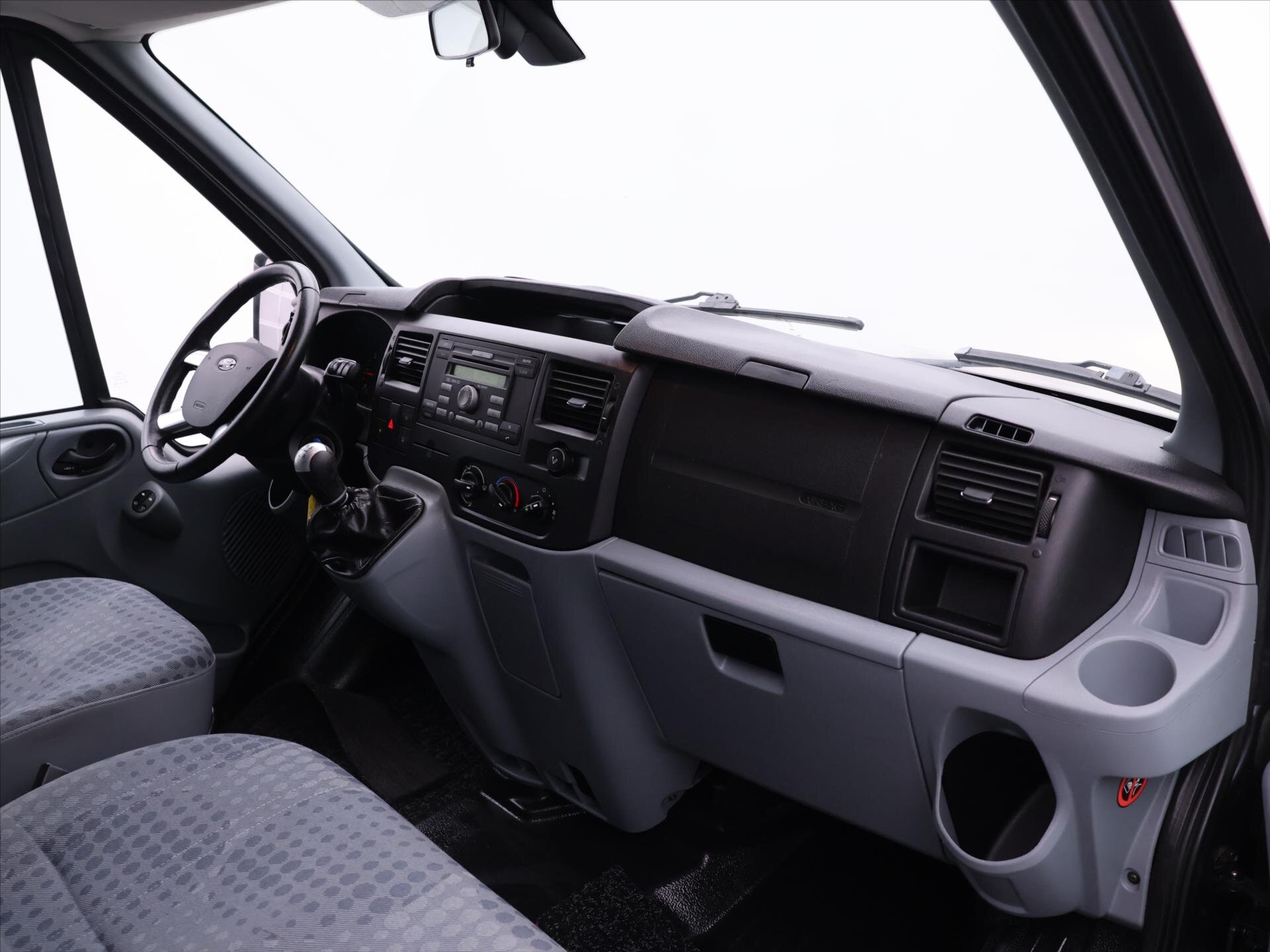 Ford Transit Kombi 2,2 l 63 kw