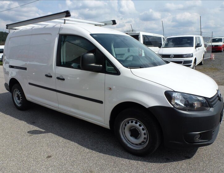Volkswagen Caddy Skříň 1,6 l 75 kw
