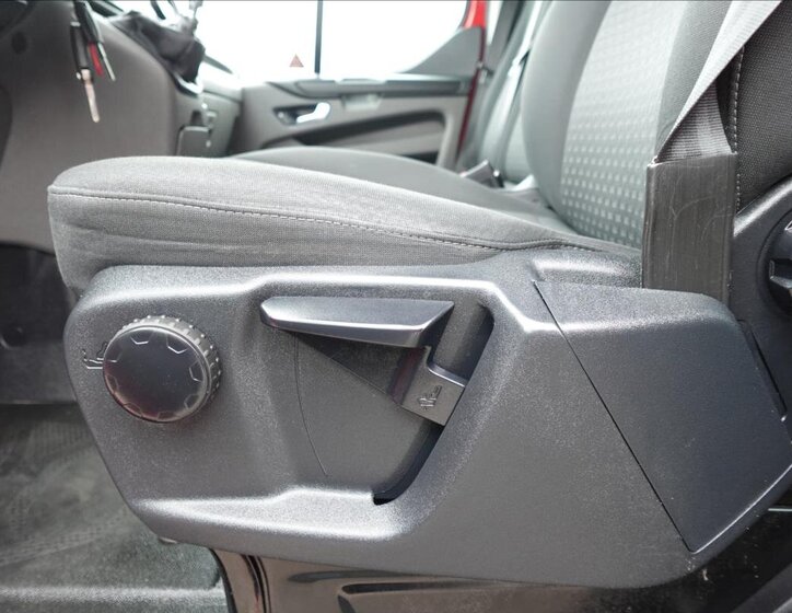 Ford Transit Custom Ostatní 2,0 l 77 kw