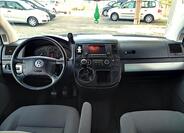 Volkswagen Multivan 10
