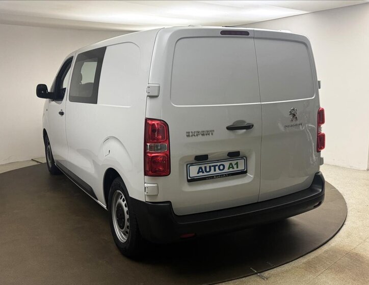 Peugeot Expert Skříň 2,0 l 106 kw