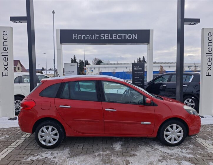 Renault Clio Kombi 1,1 l 55 kw