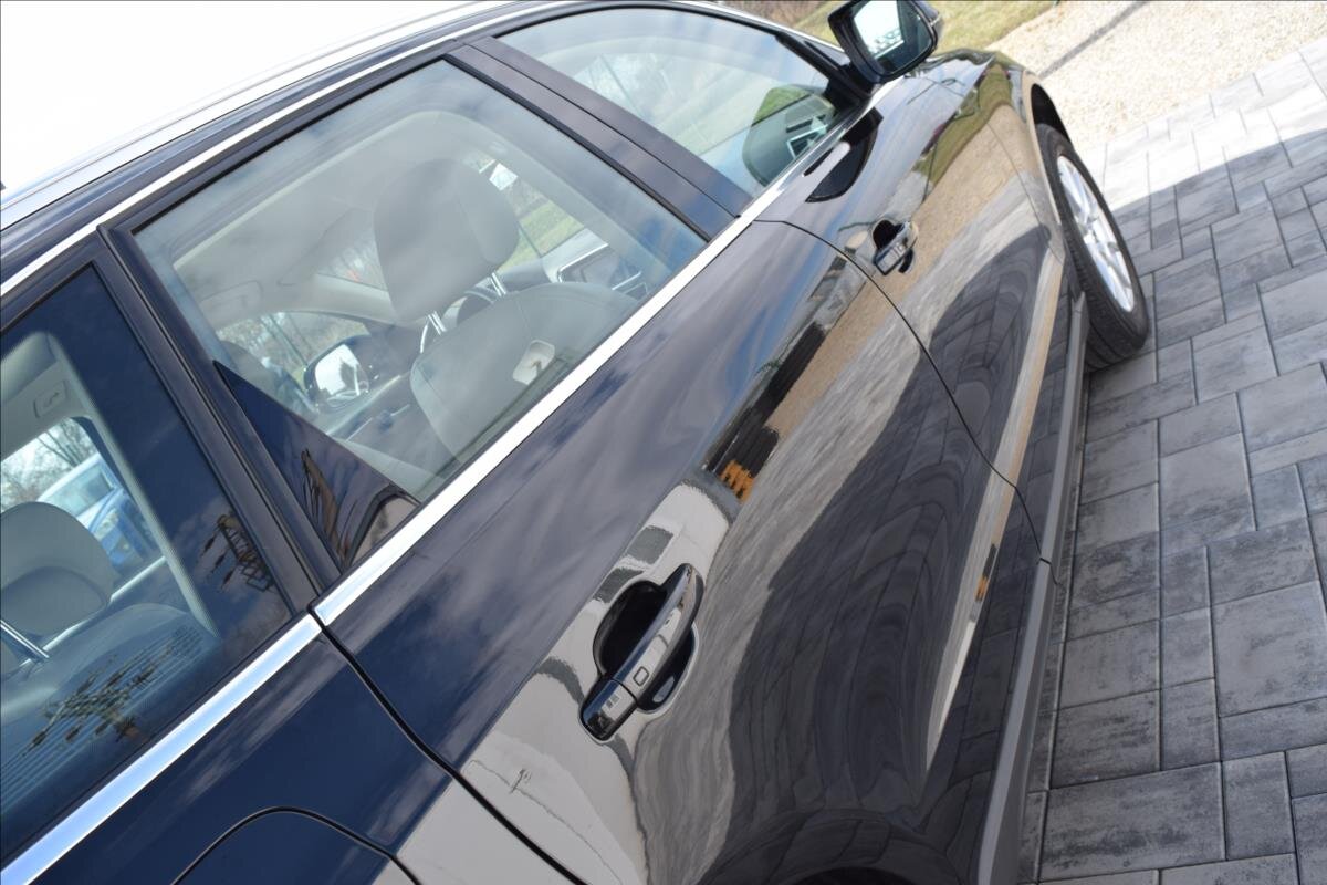 Audi Q5 SUV / Terénní 2,0 l 105 kw