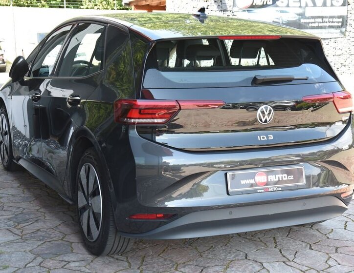 Volkswagen ID.3 10