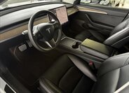 Tesla Model 3 Sedan / Limuzína 0,0 377 kw