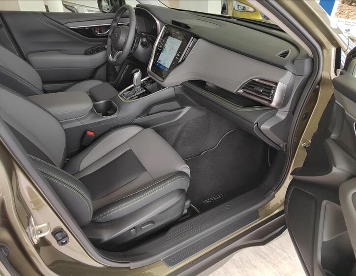 Subaru Outback 12