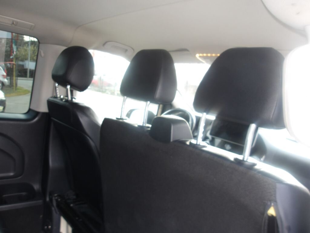 Mercedes-Benz Vito Kombi 2,1 l 120 kw