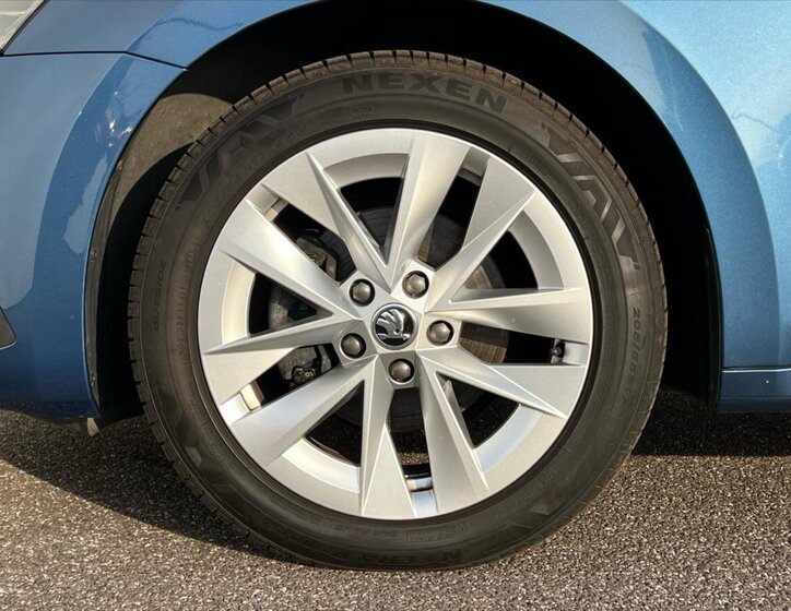 Škoda Octavia Kombi 2,0 l 85 kw