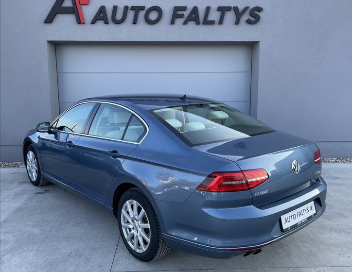 Volkswagen Passat Sedan 1,8 l 132 kw
