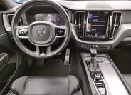 Volvo XC60 SUV / Terénní 2,0 l 140 kw