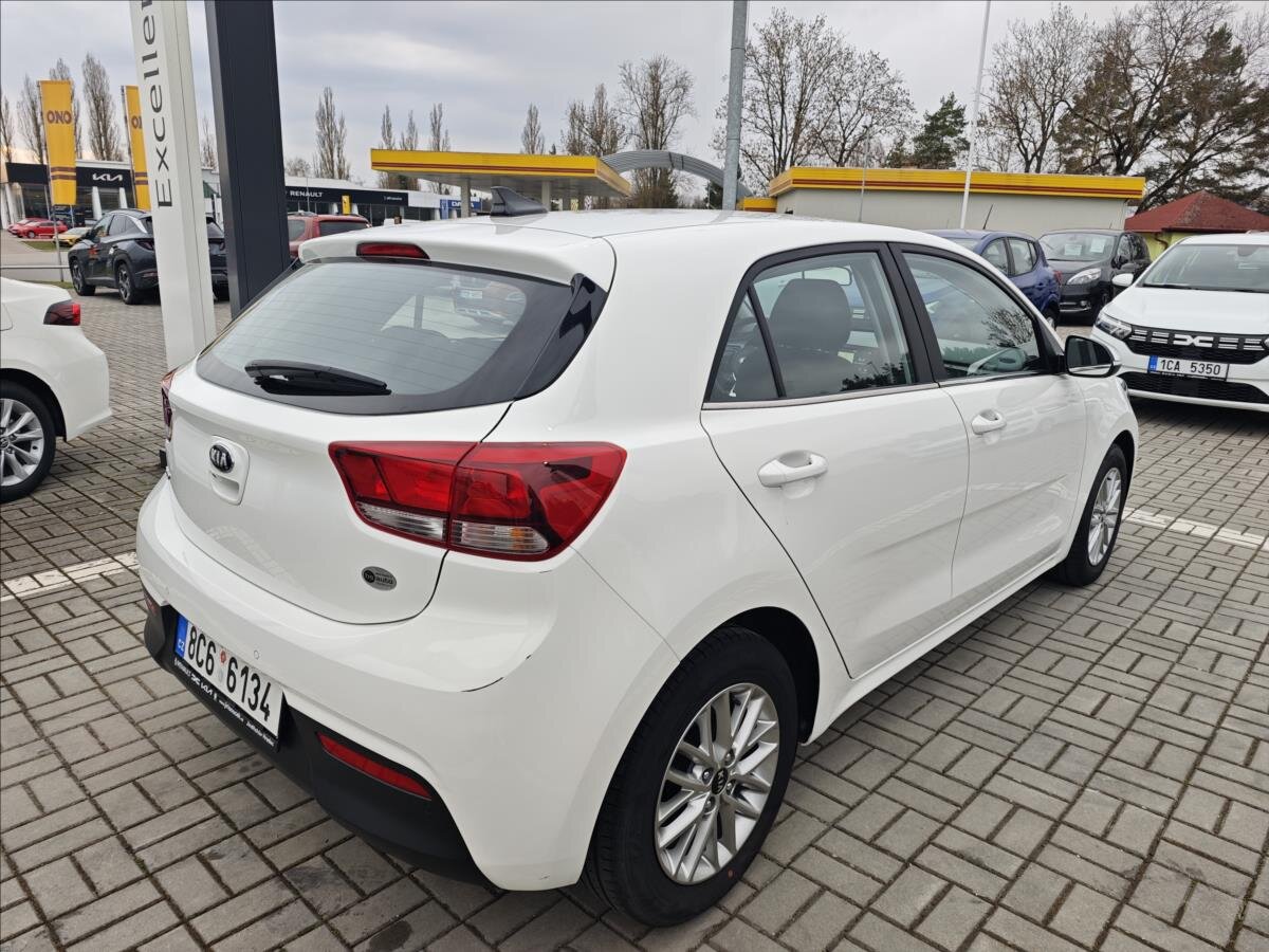 KIA Rio Hatchback 1,4 l 73 kw