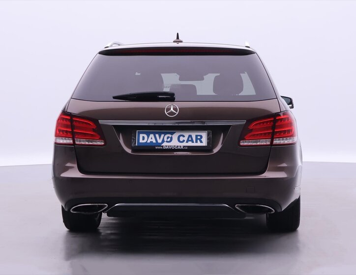 Mercedes-Benz Třídy E 6