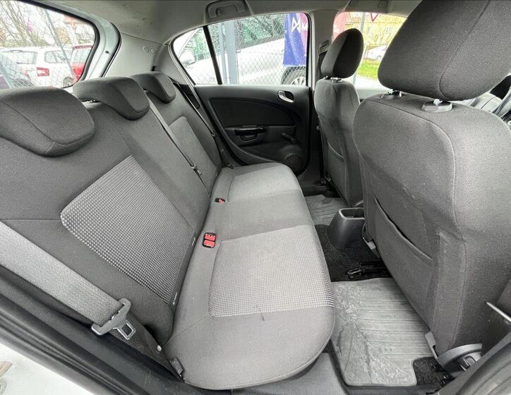 Opel Corsa Hatchback 1,2 l 55 kw