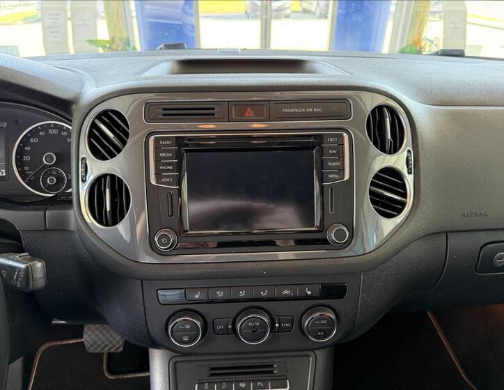 Volkswagen Tiguan 16