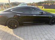 Tesla Model S Sedan 0,0 0