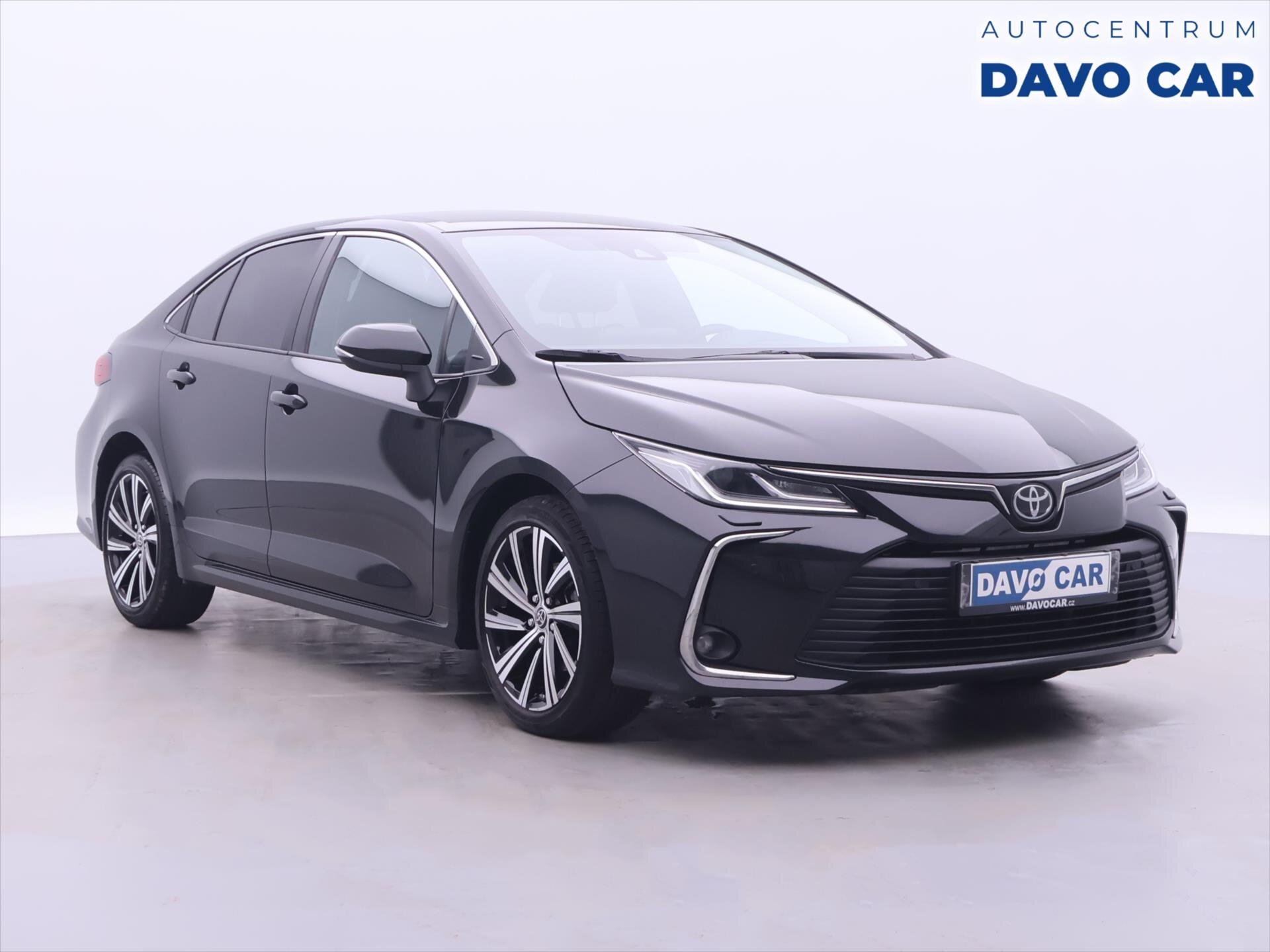 Toyota Corolla Sedan / Limuzína 1,5 l 92 kw