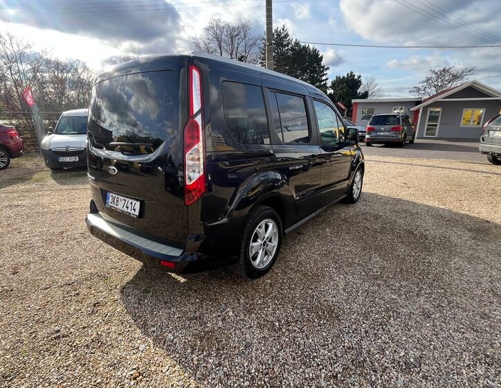 Ford Tourneo Connect 7