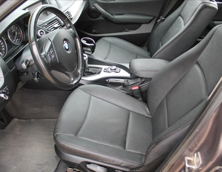 BMW X1 SUV / Terénní 2,0 l 100 kw