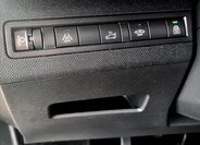 Peugeot 5008 SUV 1,5 l 96 kw