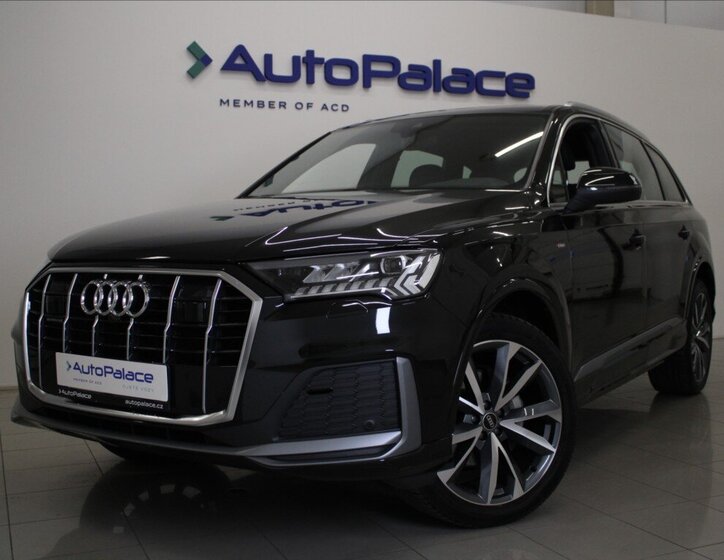 Audi Q7 1