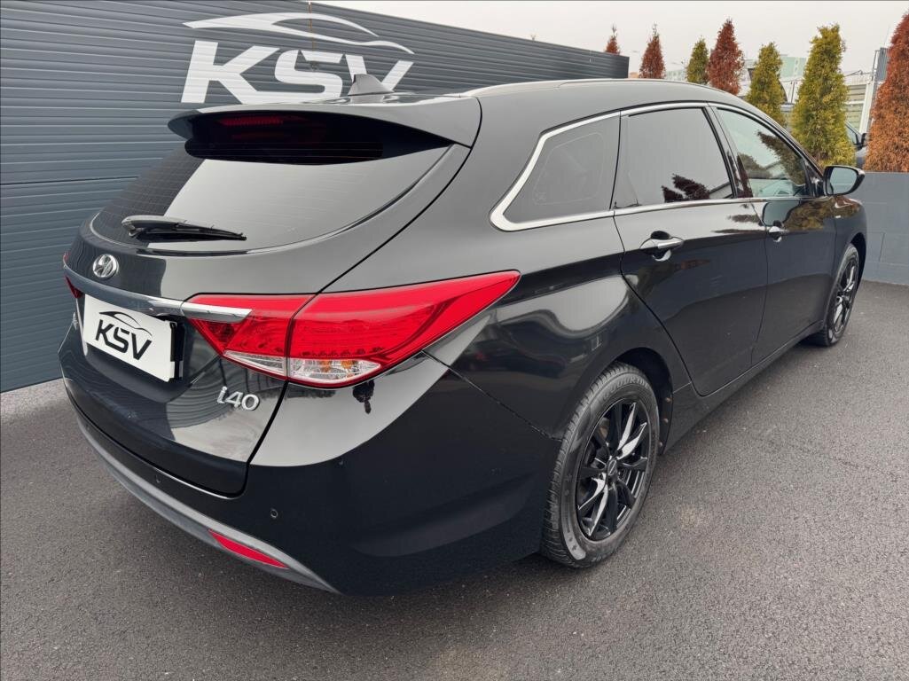 Hyundai i40 Kombi 1,6 l 99 kw
