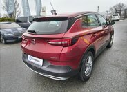 Opel Grandland SUV 1,2 l 96 kw
