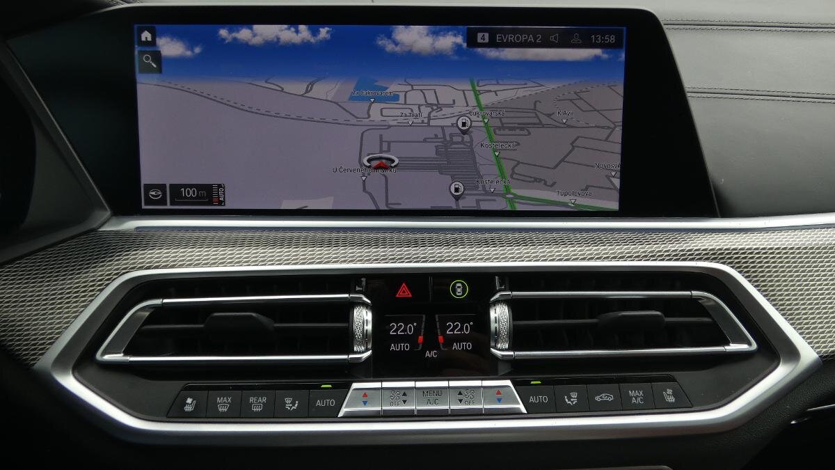 BMW X5 SUV / Terénní 3,0 l 250 kw