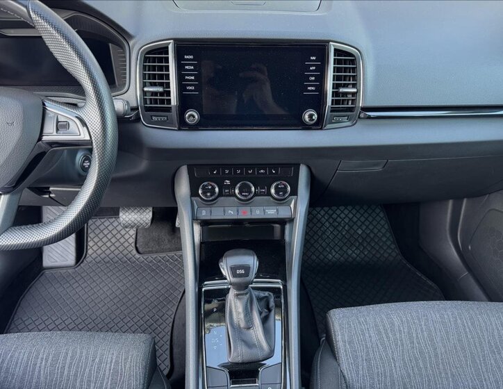 Škoda Karoq 24
