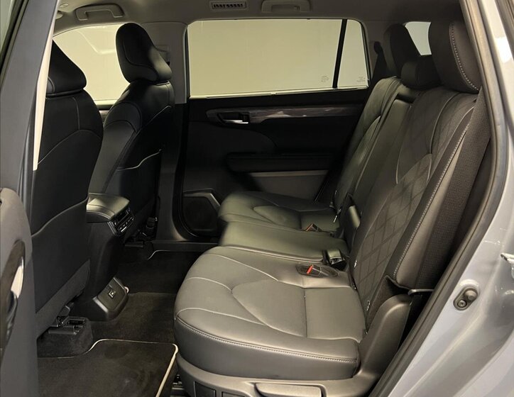 Toyota Highlander 10