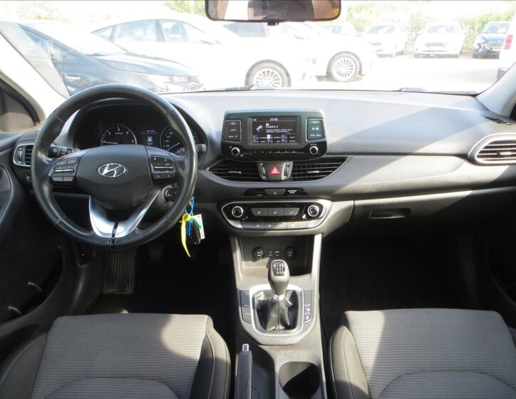 Hyundai i30 Kombi 1,6 l 85 kw