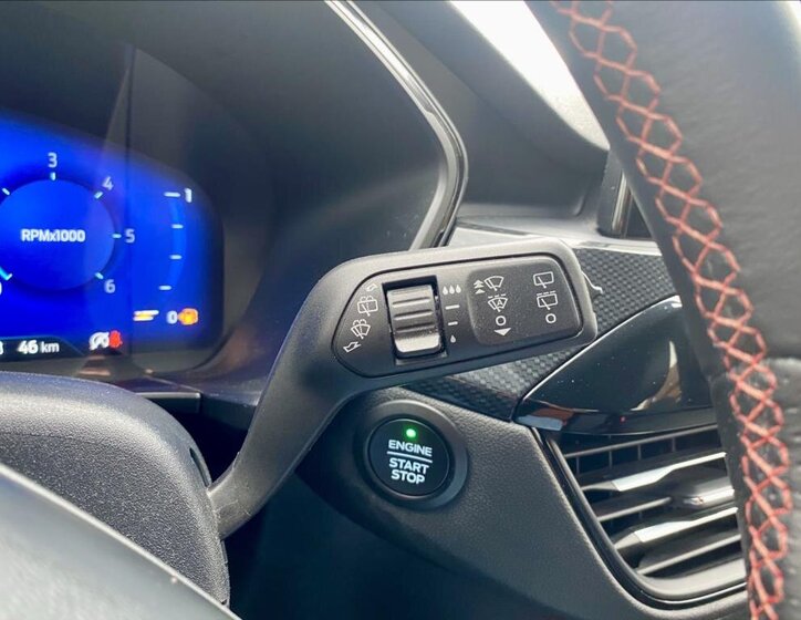 Ford Kuga SUV / Terénní 2,0 l 110 kw