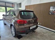 Volkswagen Tiguan SUV 2,0 l 103 kw