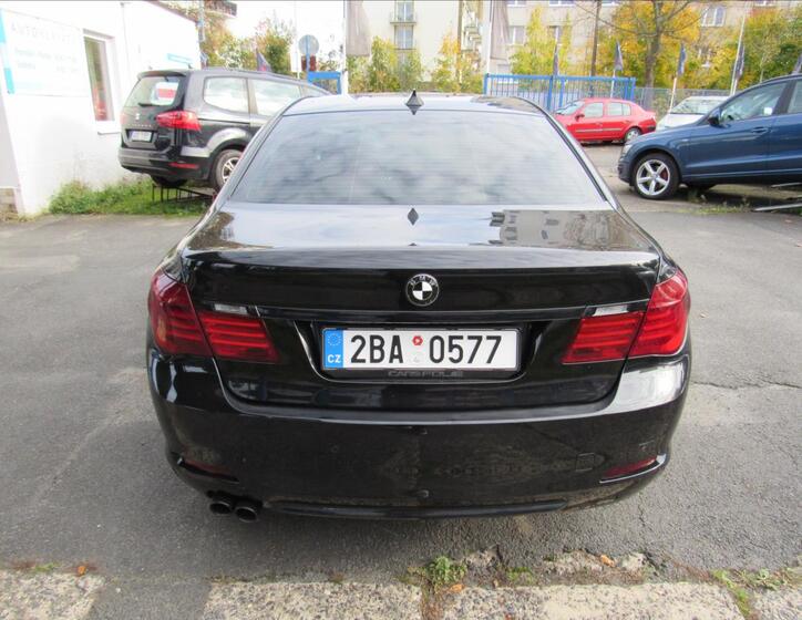 BMW Řada 7 5