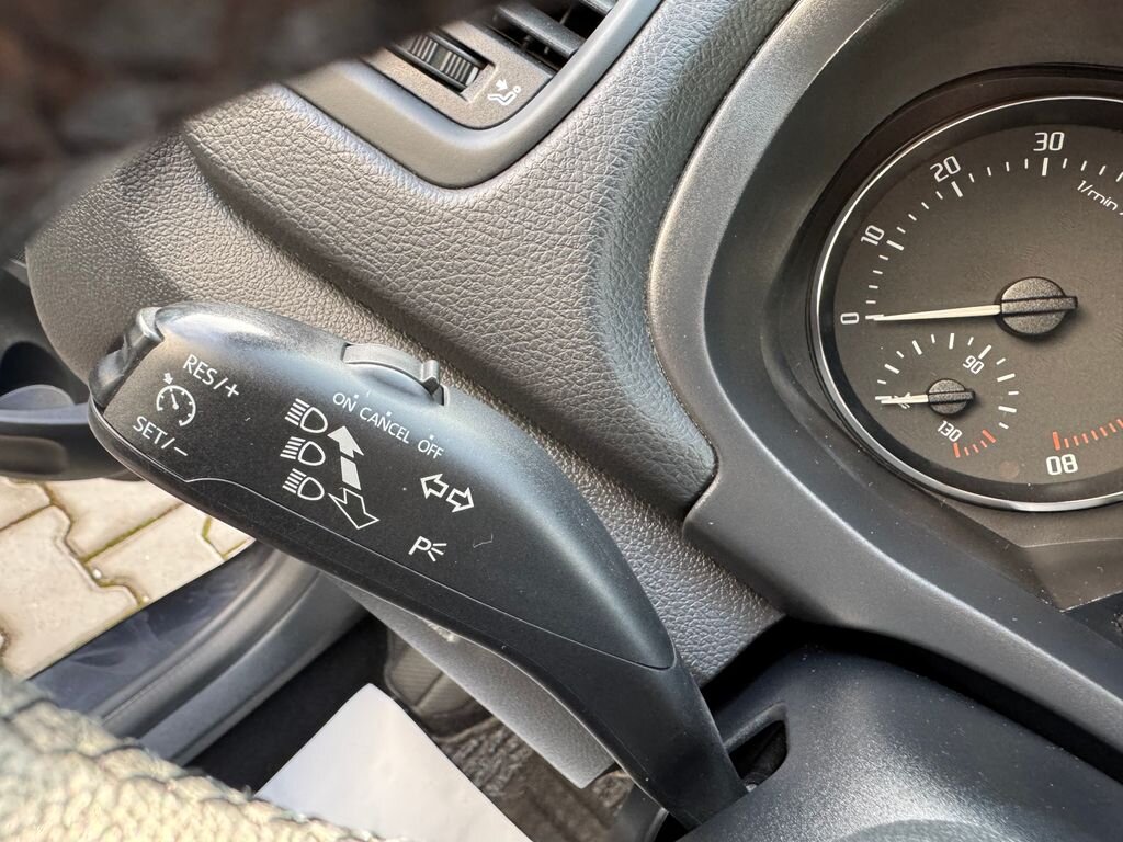 Škoda Roomster Kombi 1,2 l 63 kw