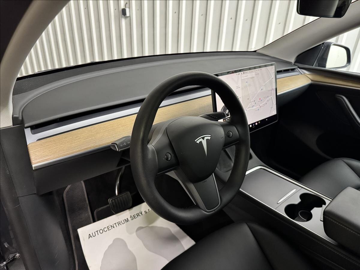 Tesla Model Y SUV 0,0 378 kw